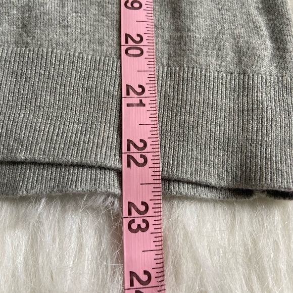 J. Crew Gray Sweater Vest XS - Picture 4 of 8